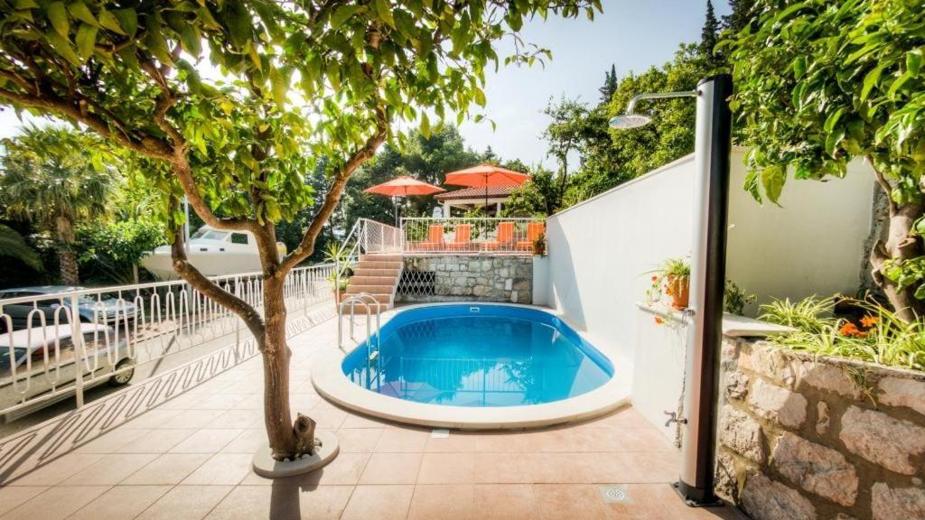 Guest House Villa Nina 믈리니 외부 사진